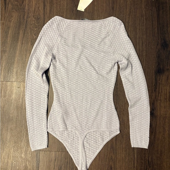 Abercrombie & Fitch Lavender Long Sleeve Bodysuit - Picture 2 of 3